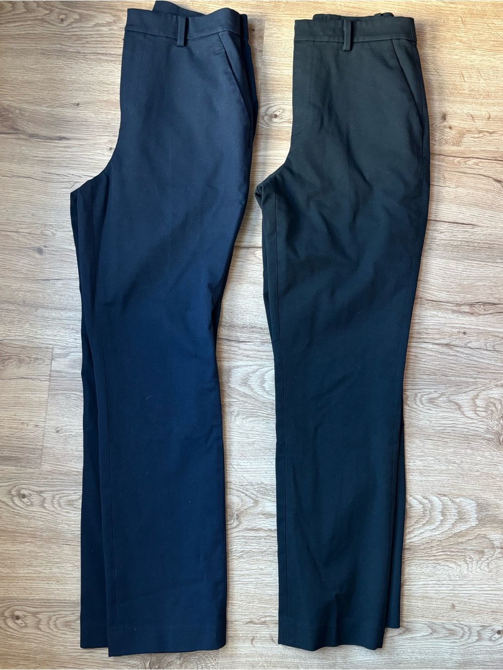 Uniqlo women’s business casual stretch Pants set of 2 Black & Navy Blue XS Pant